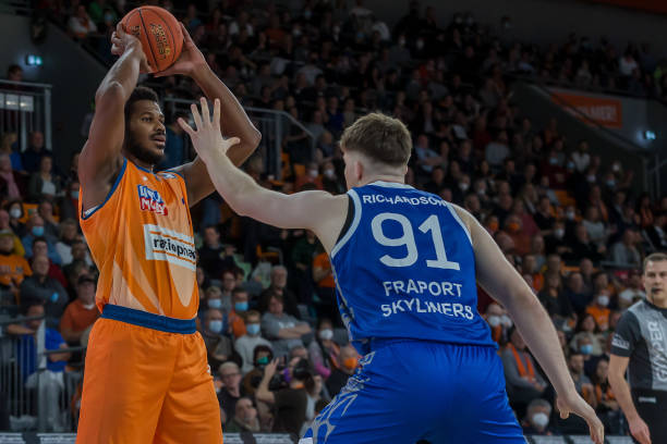 无论是王曼 无论是王曼